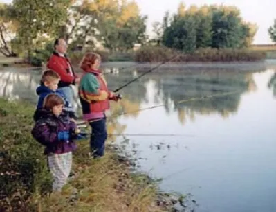 19256 banner family fishing