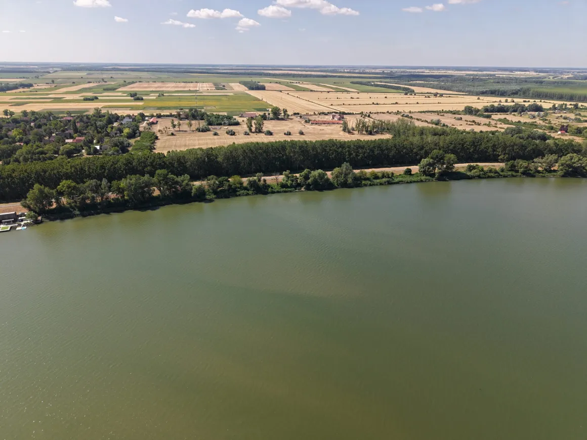 uj-ingyenes-horgaszhely-tisza-to