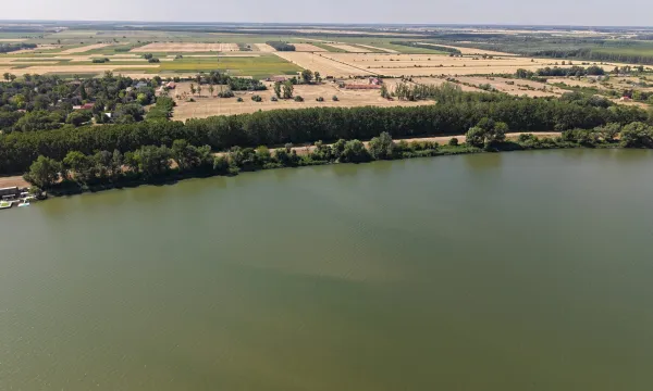 uj-ingyenes-horgaszhely-tisza-to