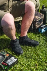 Korda Drykore Trainer Black 25K – 43 – Vízálló Horgász Cipő