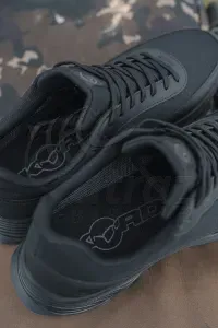 Korda Drykore Trainer Black 25K – 46 – Vízálló Horgász Cipő