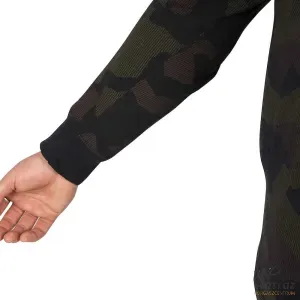 Avid Distortion Camo Lite T-Shirt Long Sleeve Méret: S - Avid Carp Hosszú Ujjú Póló