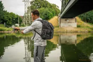Fox Rage Pergető Hátizsák - Fox Rage Camo Voyager Rucksack