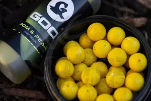 Korda Goo Pom & Pear Supreme 115ml – Sárga Alma-Körte Aroma