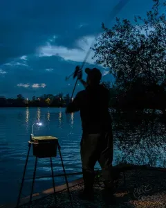 Spomb Bucket Light - Vödörre Csíptethető Lámpa