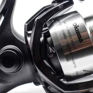 Daiwa Bojlis Horgász Szett - Daiwa D Carp 3,60m 3,00Lb + Okuma AK-5000 Nyeletőfékes Orsó + Nevis Sensor Monofil Zsinór