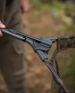 Fox Gyorszáras Bojlis Merítőháló Kétrészes - Fox Lever Lok Landing Net 42" 240cm