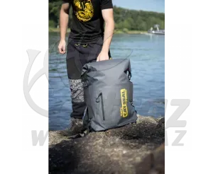 Black Cat Vízálló Hátizsák - Black Cat 30L Rucksack