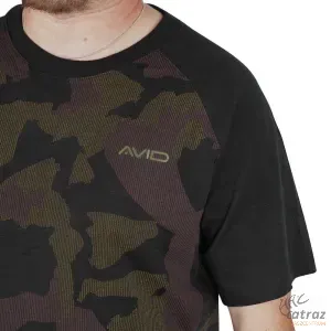 Avid Distortion Camo Lite T-Shirt Méret: S - Avid Carp Horgász Póló