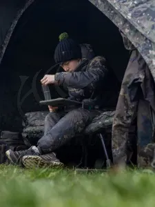 Korda Insulated Hooded Jacket Dark Kamo S - Korda Kabát