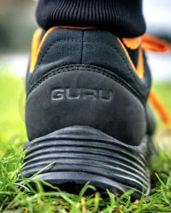 Guru Waterproof Trainer | Black 43 | Vízálló horgász cipő