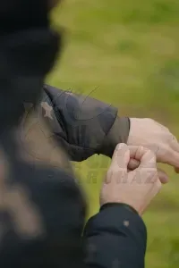 Korda Insulated Hooded Jacket Dark Kamo M - Korda Kabát