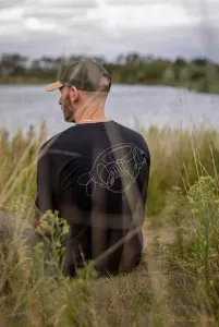 Korda One Liner Tee Black - Korda Horgász Póló
