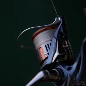 Shimano Nasci 2500FD Pergető Orsó