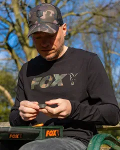 Fox Black/Camo Raglan Long T-Shirt Méret: XL - Fox Fekete/Terepmintás Hosszú Ujjú Horgász Póló