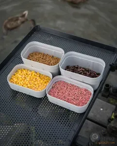 Matrix Csalitartó Doboz Zárt Tetővel 0.7 l - Matrix Air Lock Bait Tub 1.25 Pint