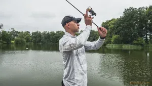 Fox Rage Kapucnis UV Álló Felső Méret: M - Fox Rage Hooded Light Camo Top
