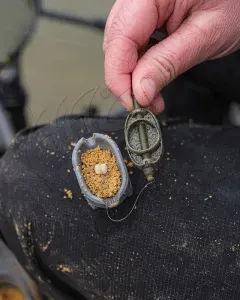 Matrix Method Feeder L 45g - Method Kosár