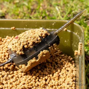 Korum Method Kosár Double Method Feeder 50g - Korum Dupla Method Kosár