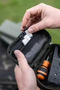 Korda Compac 70 Tackle Pouch Dark Kamo - Korda Táska