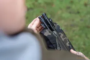 Korda Compac Storm Pole Bag Dark Kamo - Korda Táska