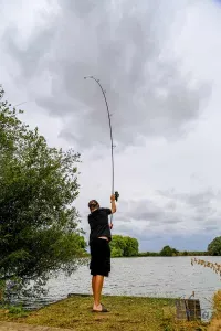 Fox Horizon X5 Black 13ft 3.5lb - Fox Bojlis Bot 3,90m 3,5lb