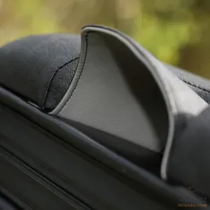 Versenyláda Guru Team Stealth Seatbox Fekete