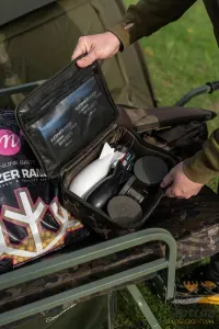 Korda Compac 200 Tackle Pouch Dark Camo - Korda Táska